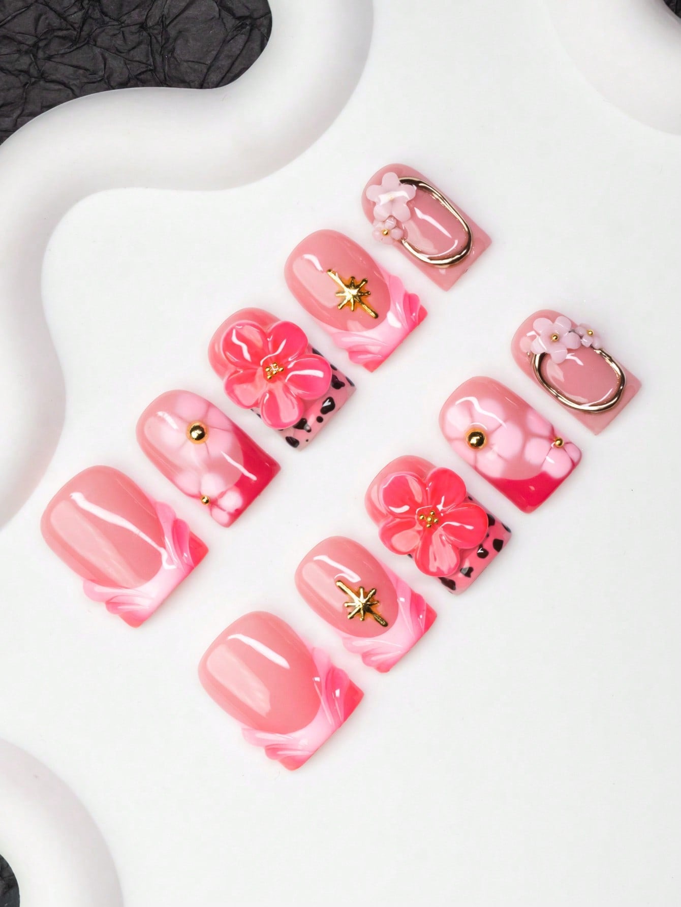 💅🏽 Cute Pink Floral hand Nail Set